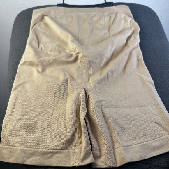 Motherhood Maternity Women's Shapewear Underwear  Seamless Support Size S/M - Picture 2 of 6